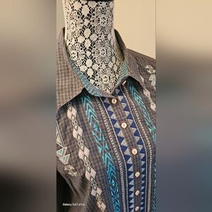 Johnny Was 3J Workshop Beautiful Soft Gray Check With Southwestwern Embroidery